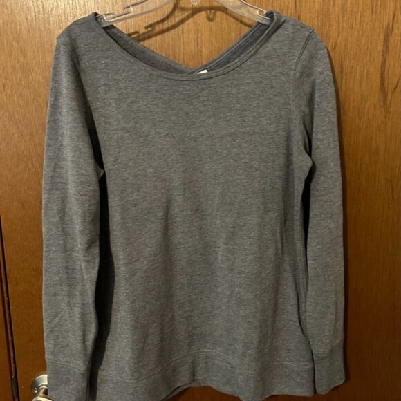 Old Navy Active grey Sweatshirt - Picture 2 of 4